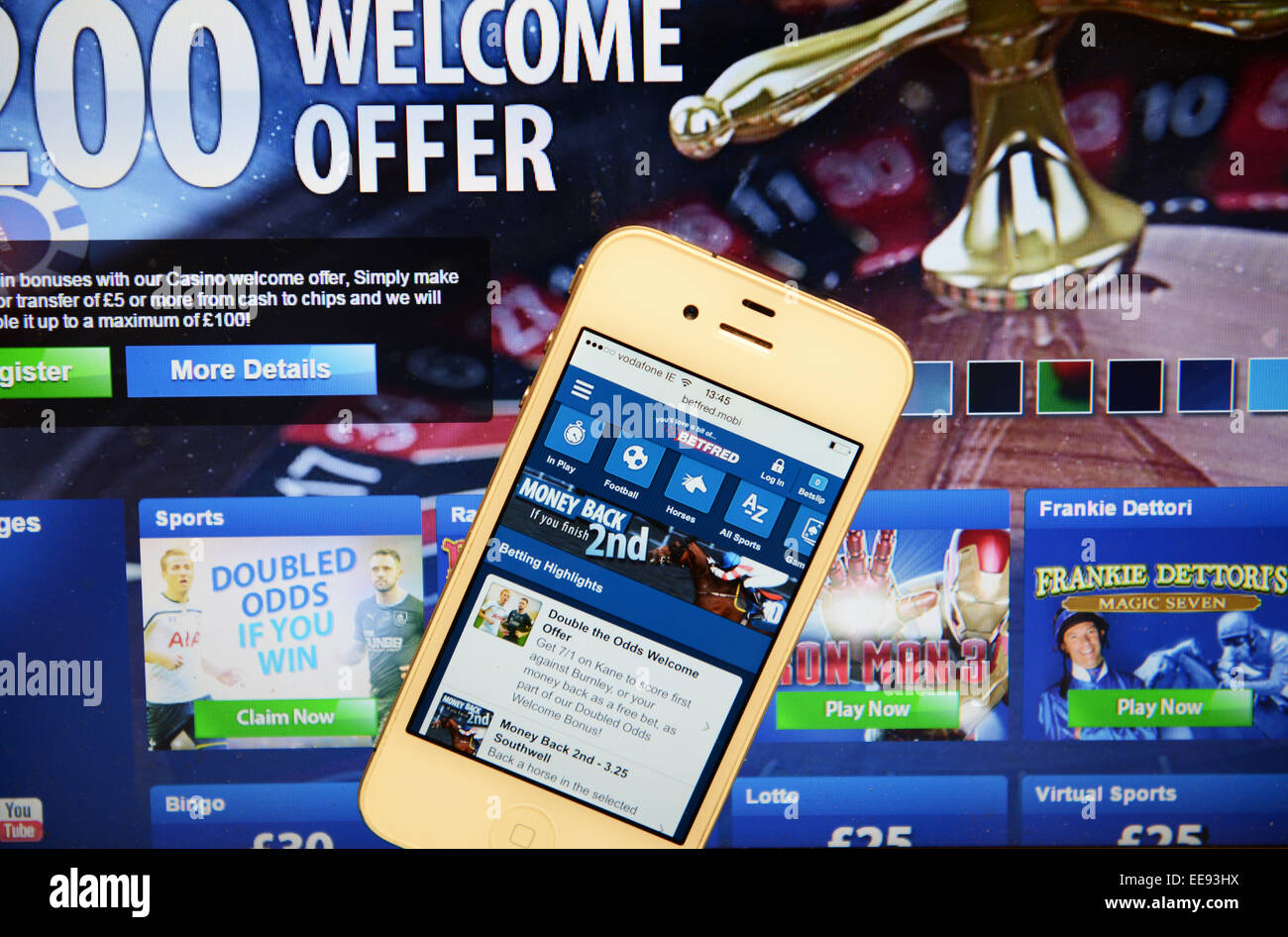 Betfred Website und IPhone Stockfoto