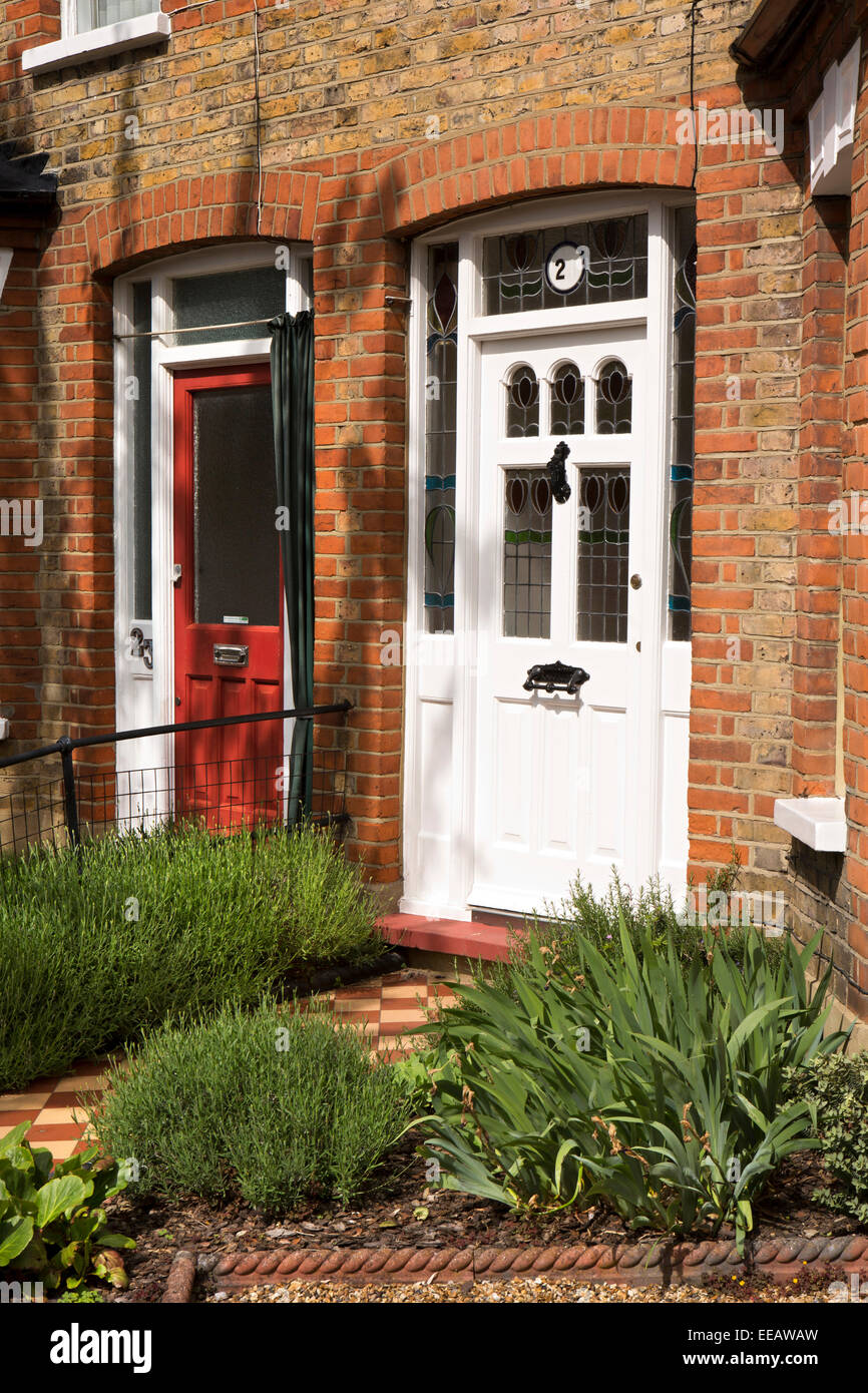 UK, London, Twickenham, Laurel Avenue, späten viktorianischen Haus Türen Stockfoto