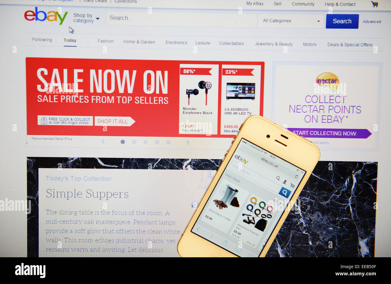 EBay-Website und IPhone Stockfoto
