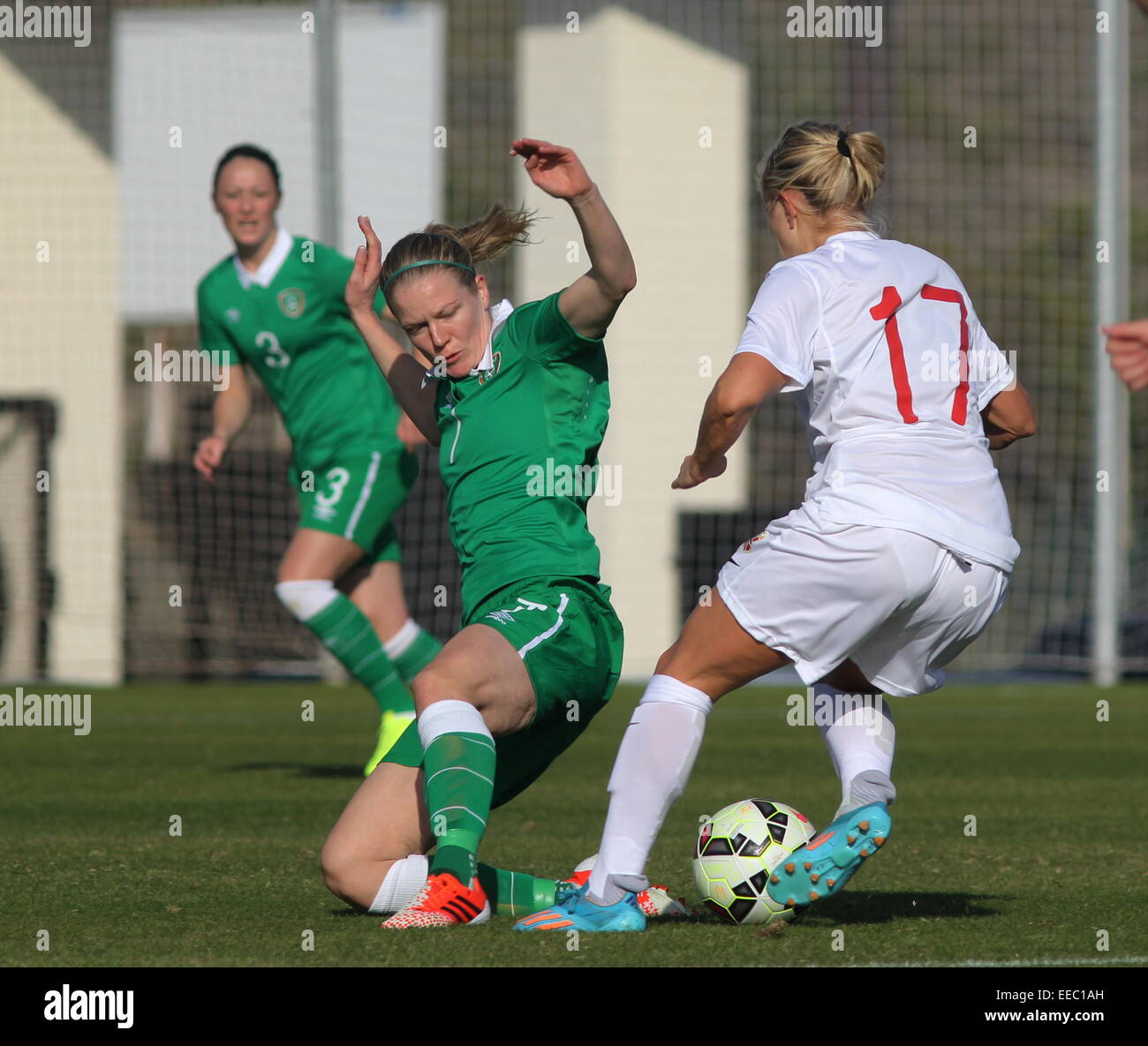 La Manga Club, Spanien. 15. Januar 2015. Norwegen vs. Irland Frauen International Friendly at La Manga Club, Spanien. Bildnachweis: Tony Henshaw/Alamy Live-Nachrichten Stockfoto