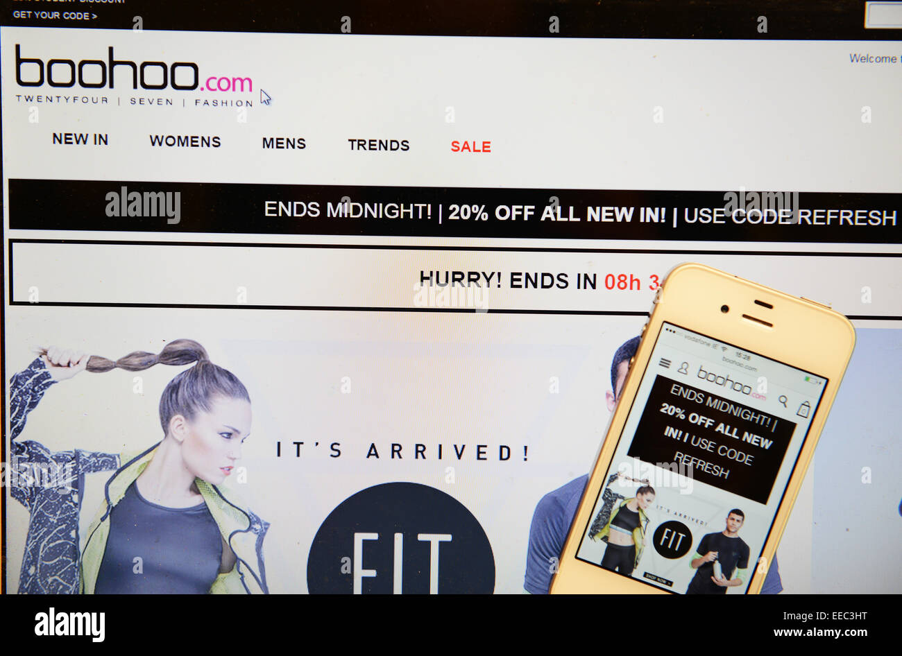 Boohoo Website und IPhone Stockfoto