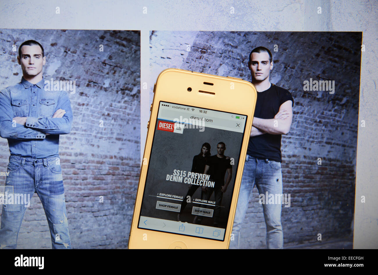 Diesel-Website und IPhone Stockfoto