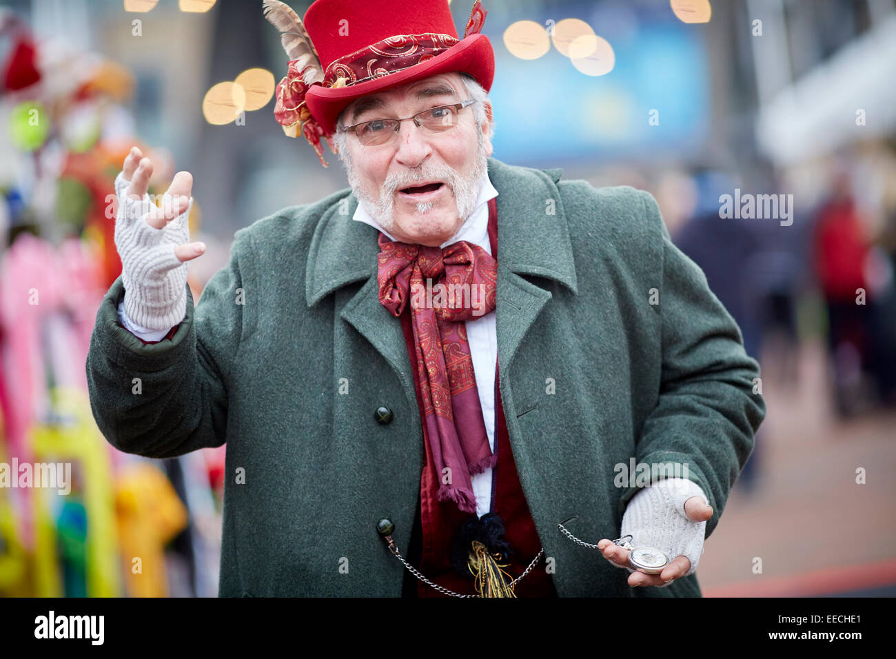 Lowry Markt Händler im viktorianischen Kleid Kostüm Stockfoto