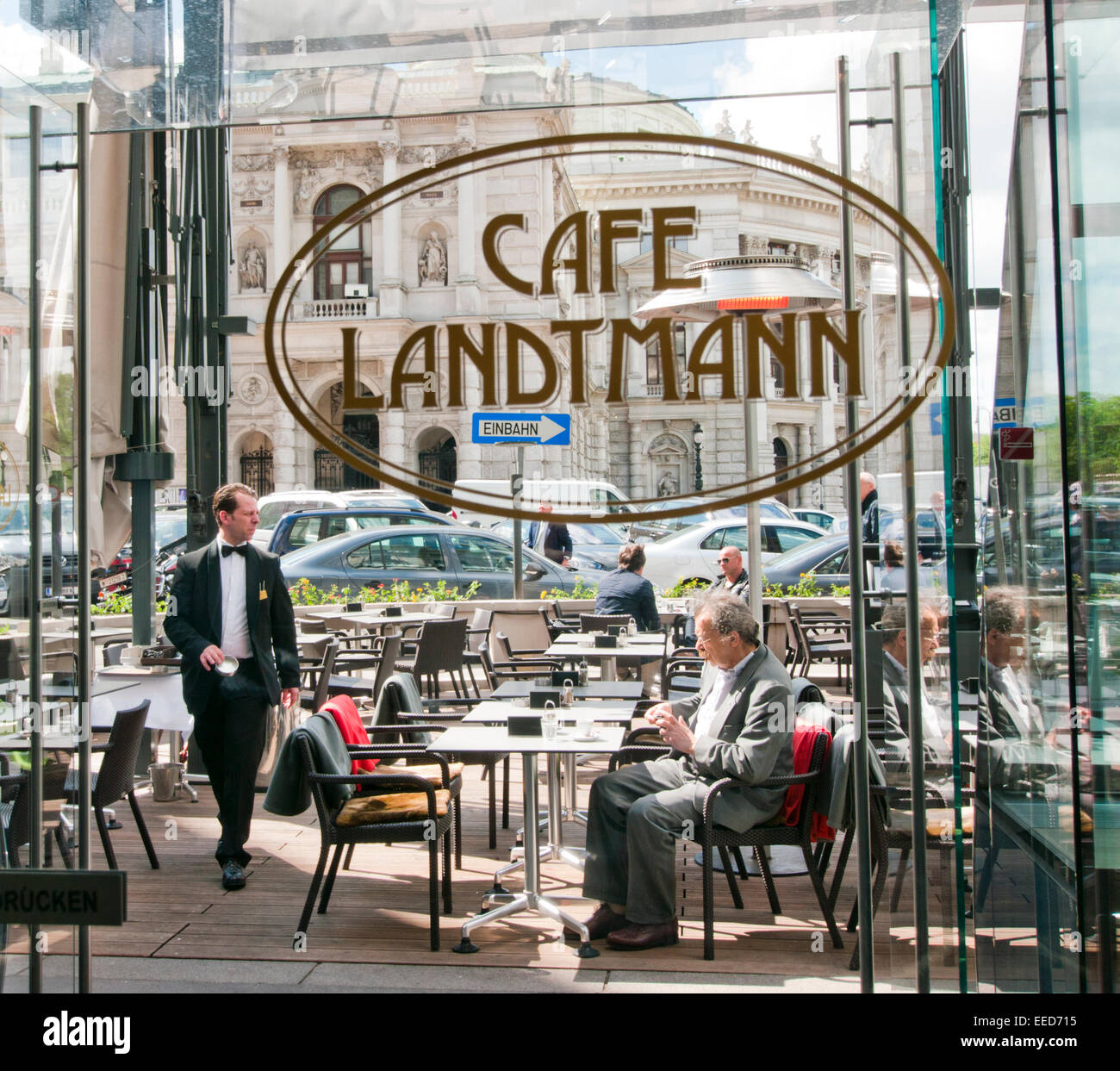 Eingang zum Cafe Landtmann in Wien Stockfoto