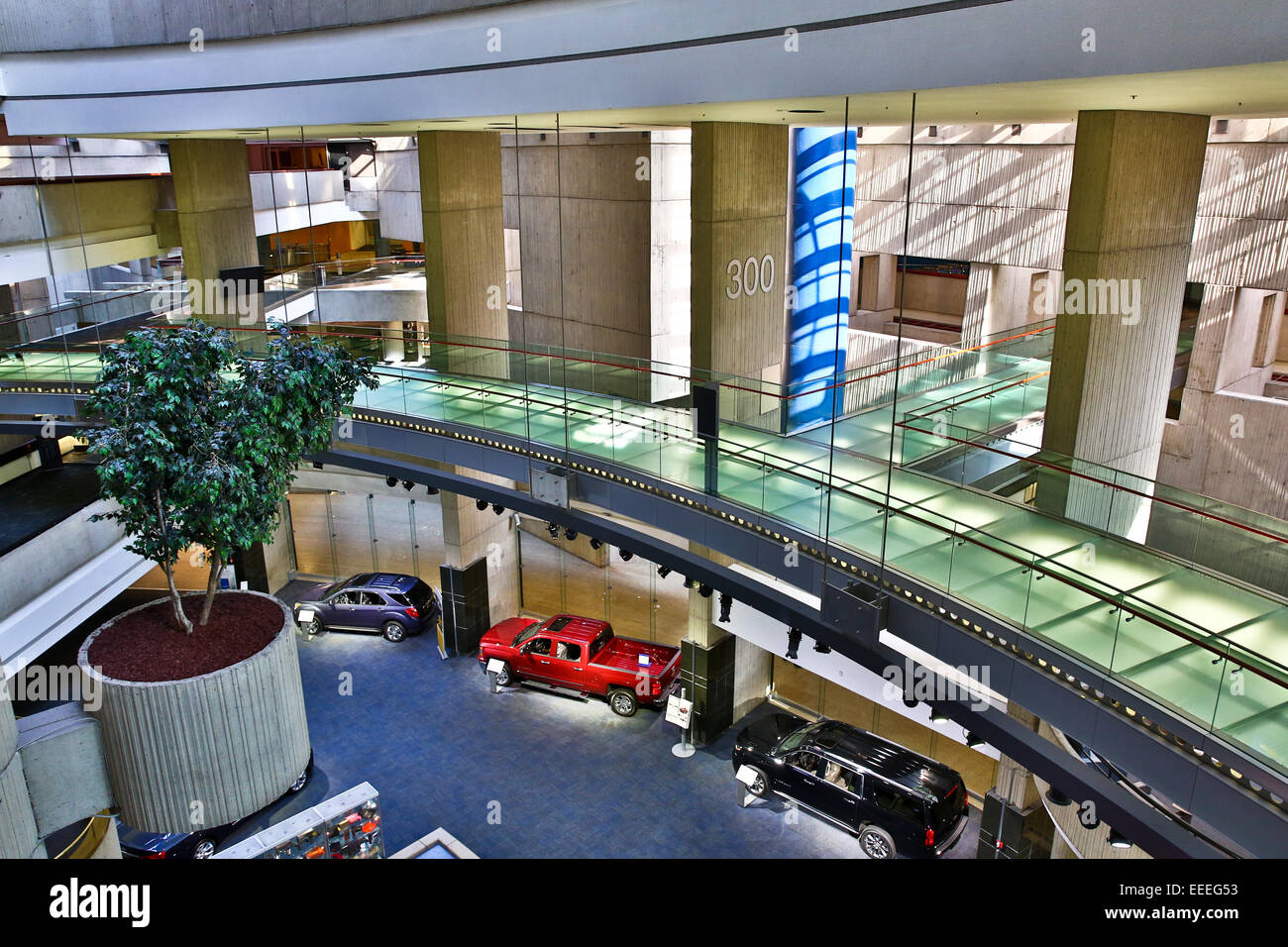 Im GM Renaissance Center, Detroit, Michigan, USA. 27. Oktober 2014. Stockfoto