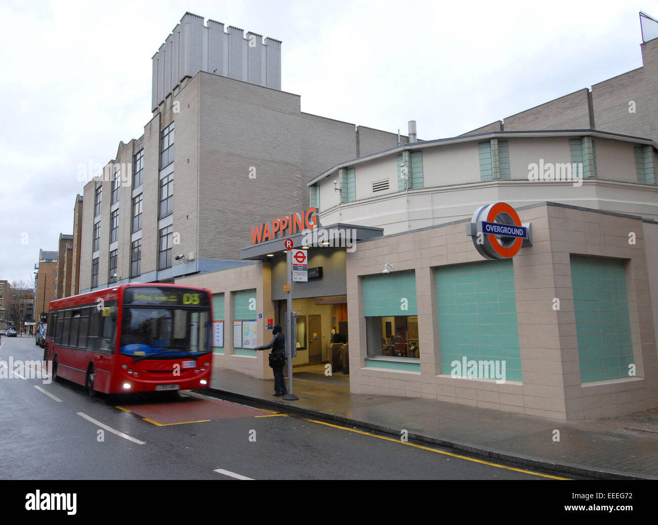 Wapping Overground station Stockfoto