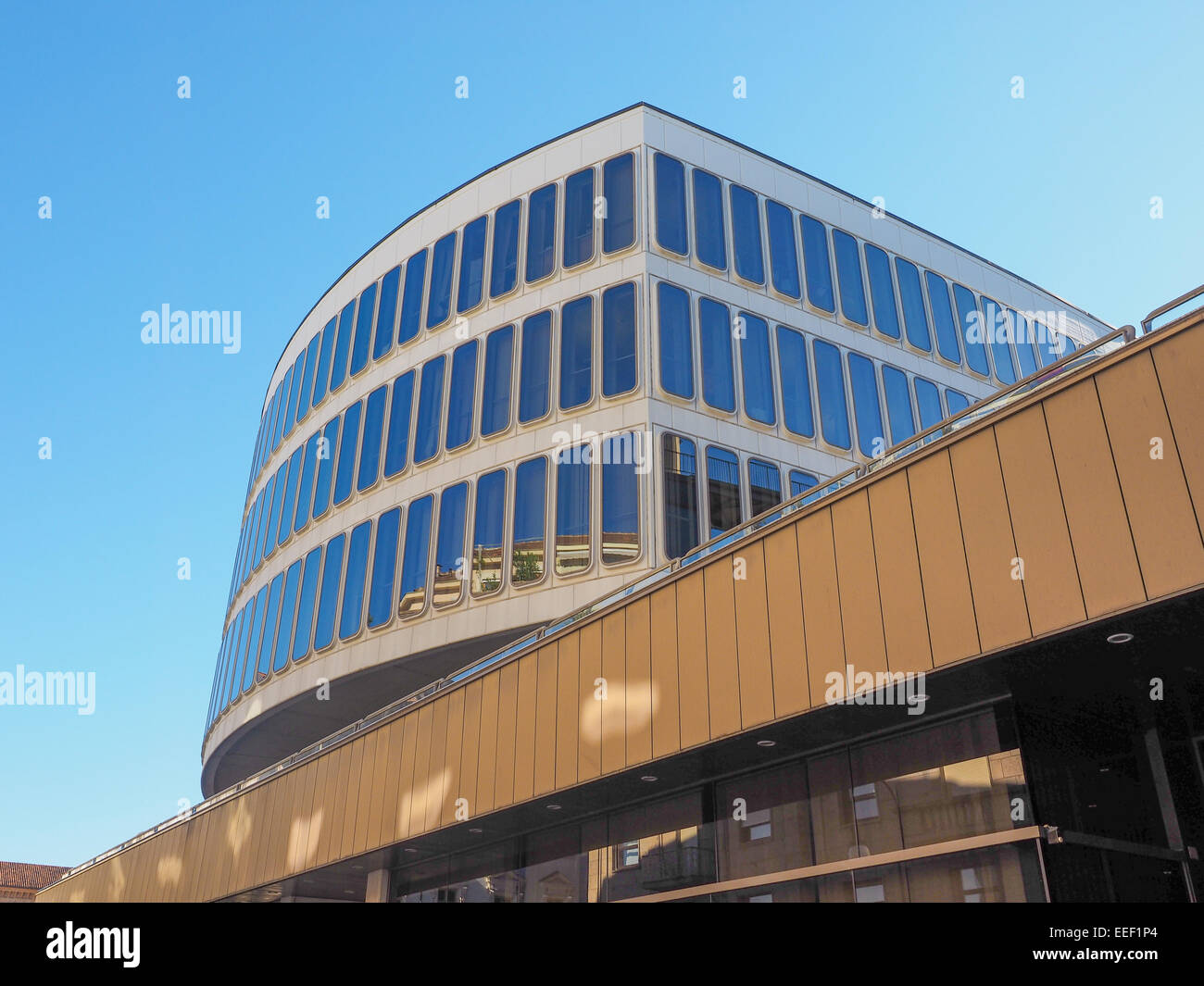 TURIN, Italien - 22. Oktober 2014: Der Handelskammer Turin Gebäude wurde vom berühmten italienischen Architekten Carlo Mollino entworfen Stockfoto