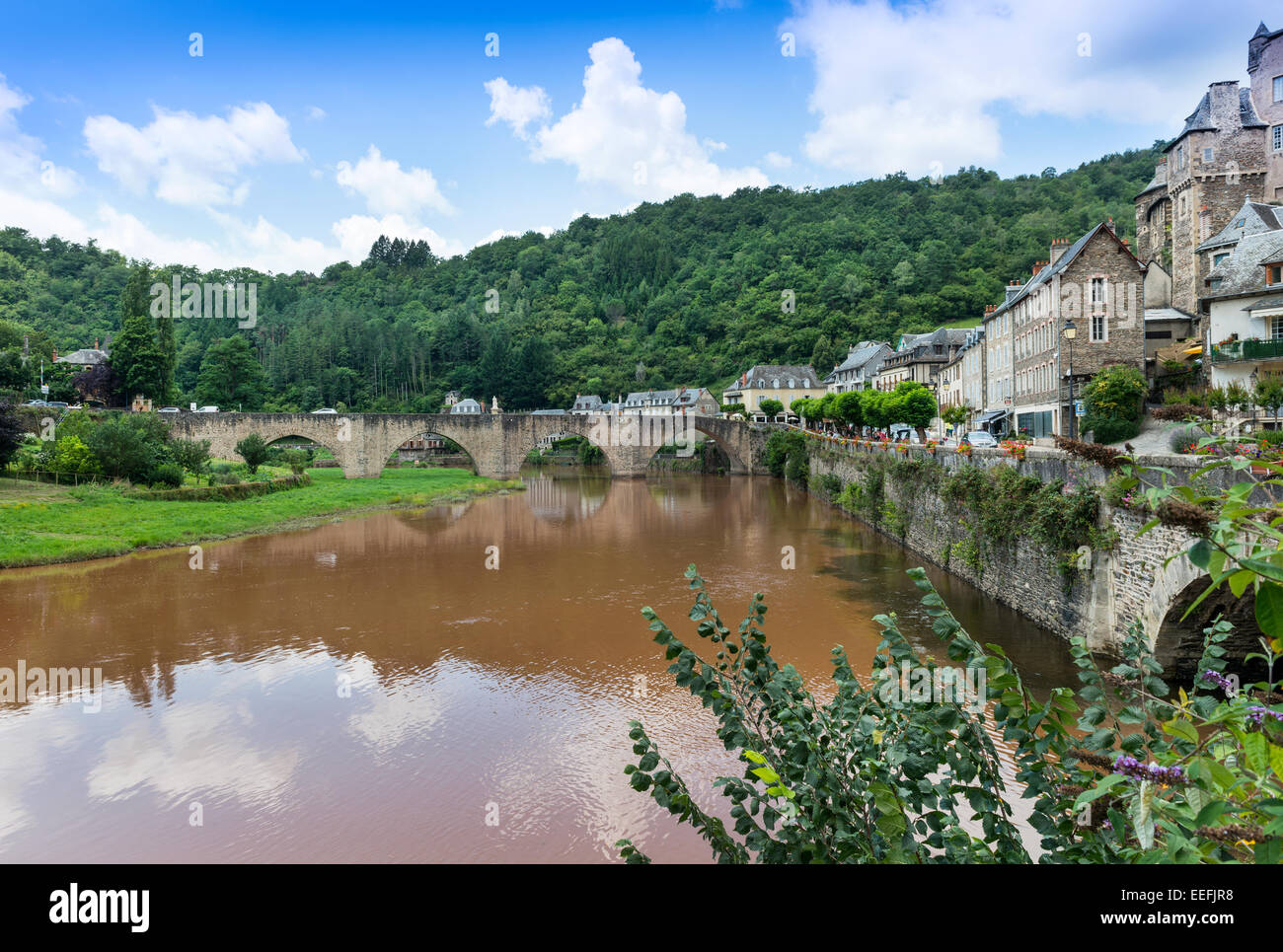 Estaing mittelalterliches Dorf Aveyron, Midi-Pyrenäen-Frankreich Stockfoto