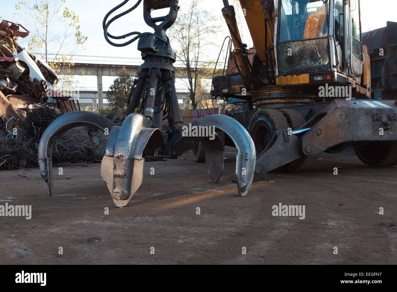 Klaue Schwermaschinen Krananlagen Stockfoto