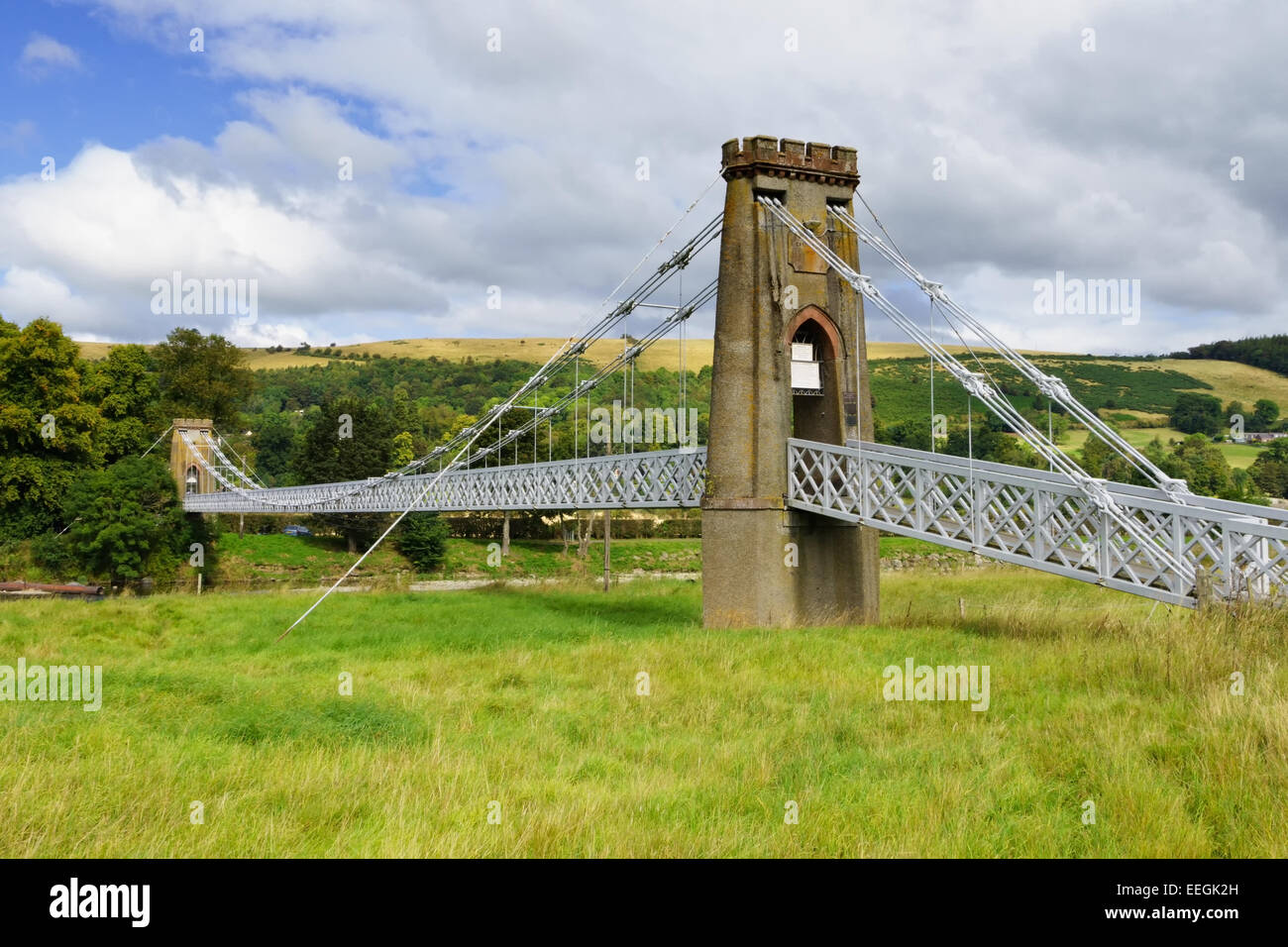 Die Eisen Aussetzung Freiheitsbrücke über dem Fluss Tweed in Melrose, Scottish Borders. Stockfoto