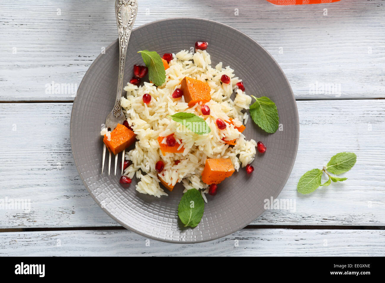 Lecker Reis mit Kürbis, Essen Stockfoto