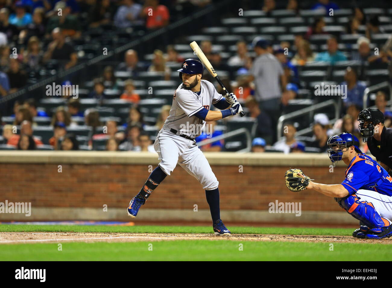 Houston Astros Matt Dominguez (30) verdoppelt im zweiten Inning eines Baseballspiels gegen die New York Mets auf dem Citi Field in Ne Stockfoto