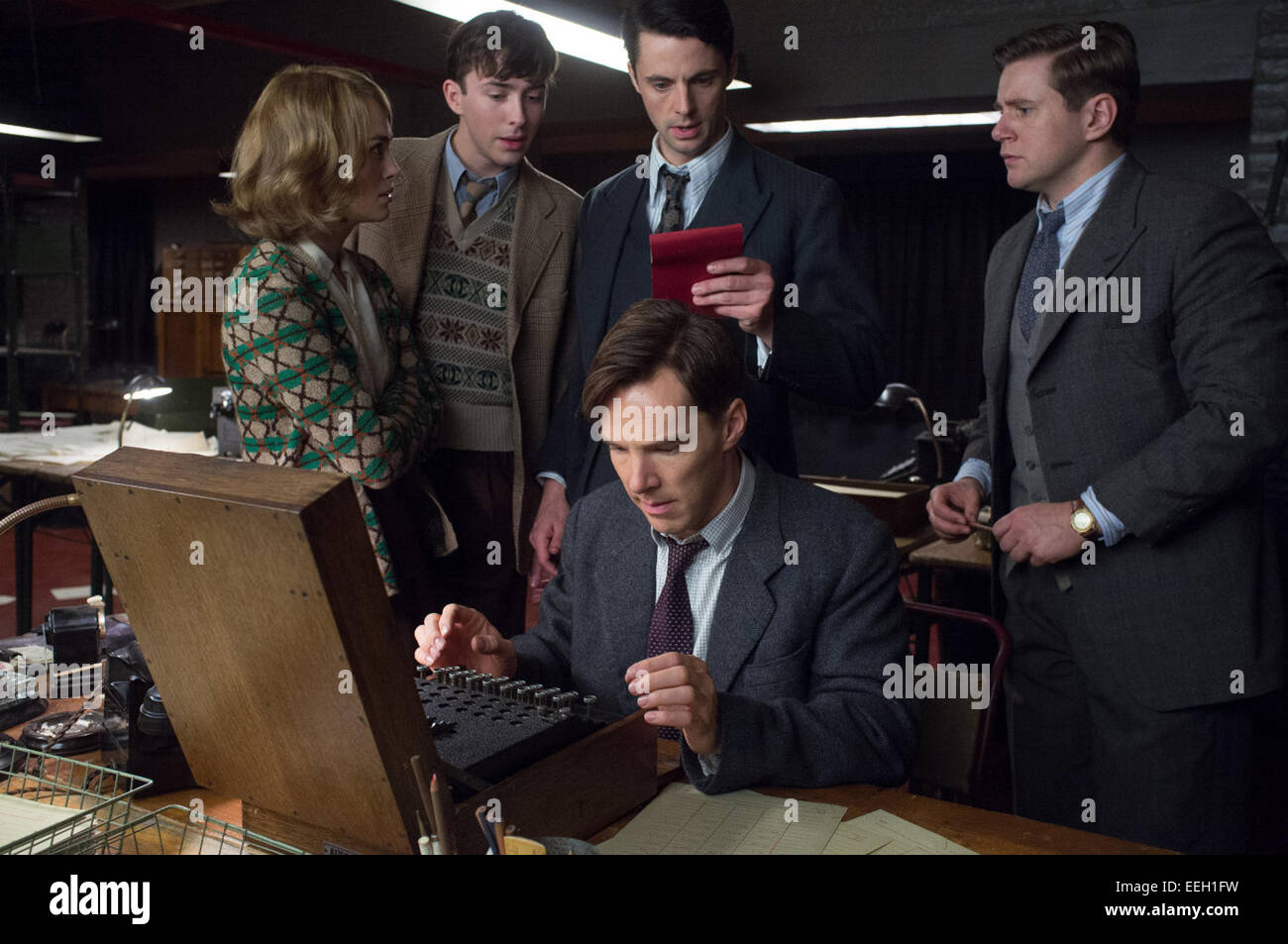 Das Spiel ist ein 2014 historischen Thriller Film über britischer Mathematiker, Logiker, Kryptoanalytiker und wegweisende Informatiker Alan Turing. Turing war eine Schlüsselfigur beim knacken Nazi-Deutschlands Marine Enigma-Code, der die Alliierten geholfen gewinnen den zweiten Weltkrieg, nur um später wegen seiner Homosexualität strafrechtlich verfolgt werden. Der Film Sterne Benedict Cumberbatch als Turing und ist unter der Regie von Morten Tyldum. Stockfoto