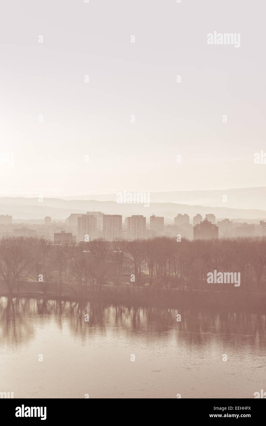 Stadtbild-Linie von Novi Sad, der Hauptstadt der serbischen Provinz Vojvodina Stockfoto