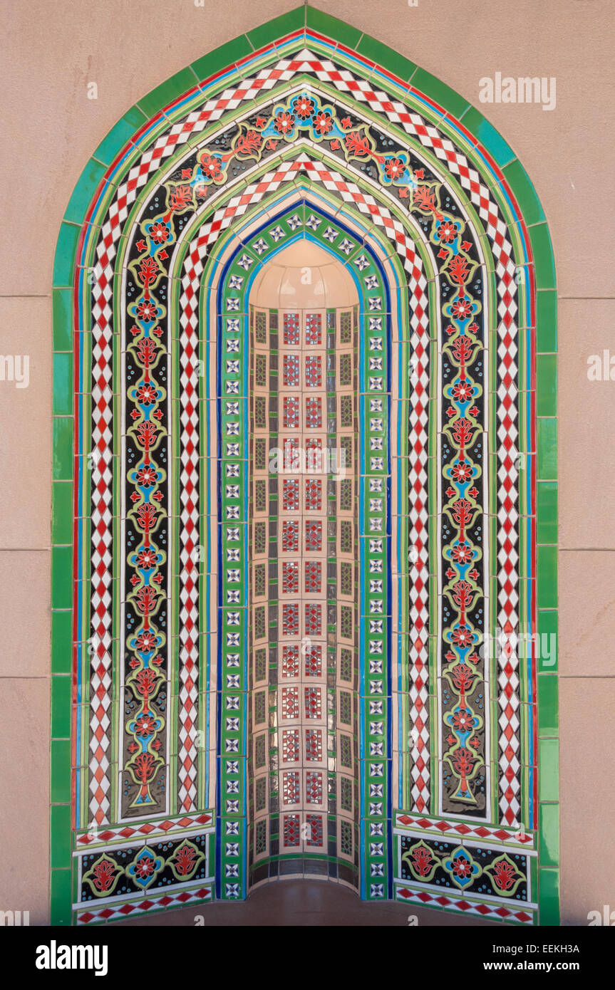 Dekorative Fliesen in einer Moschee, Muscat, Oman Stockfoto