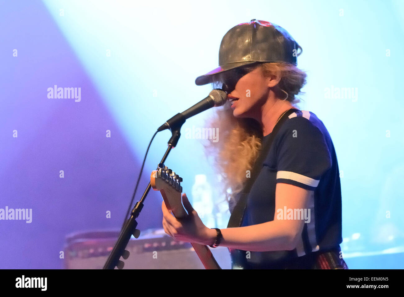 Toronto, Kanada. 19. Januar 2015. Der britische Duo THE TING TINGS (Katie White, Jules De Martino) führt an der Mod-Club in Toronto. Bildnachweis: EXImages/Alamy Live-Nachrichten Stockfoto