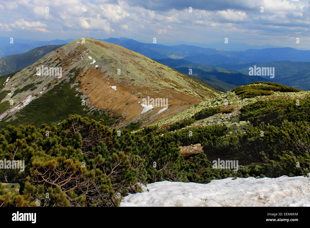 Ukraine, Karpaten, Ansicht des Syvulya-Berges Stockfoto