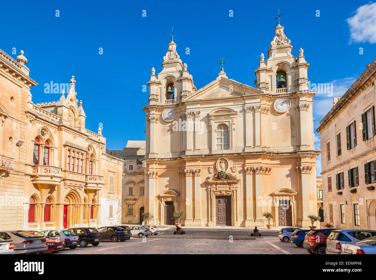St Pauls Cathedral und St. Pauls Square Mdina Malta EU Europa Stockfoto