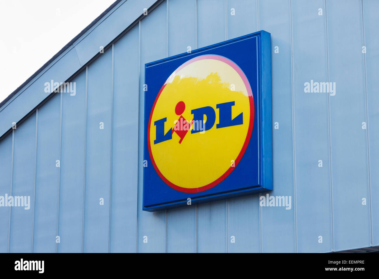 Lidl-Shop anmelden. Großbritannien, England, Europa. Stockfoto