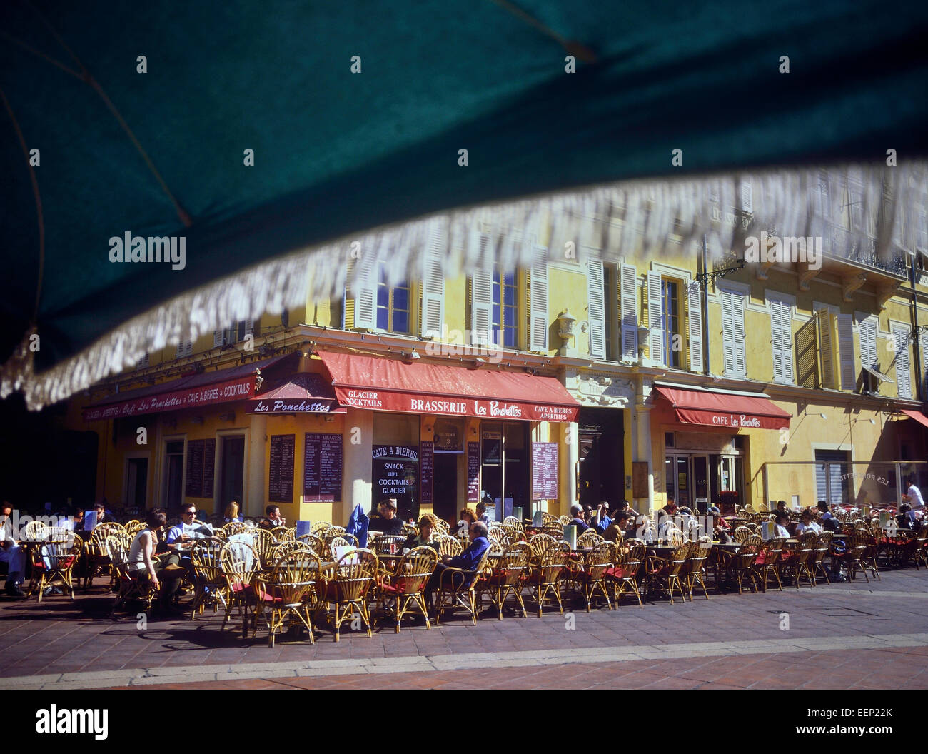 Brasserie. Schöne Altstadt. Cote d ' Azur. Frankreich. Stockfoto