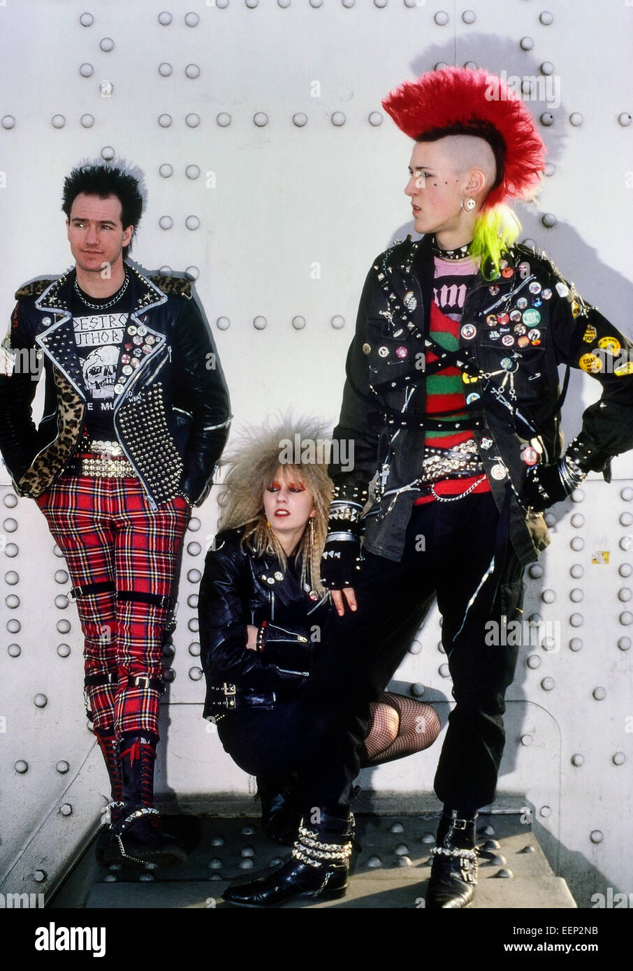 Eine kleine Gruppe von Punk-Rocker, ca. 80er Jahre Stockfoto