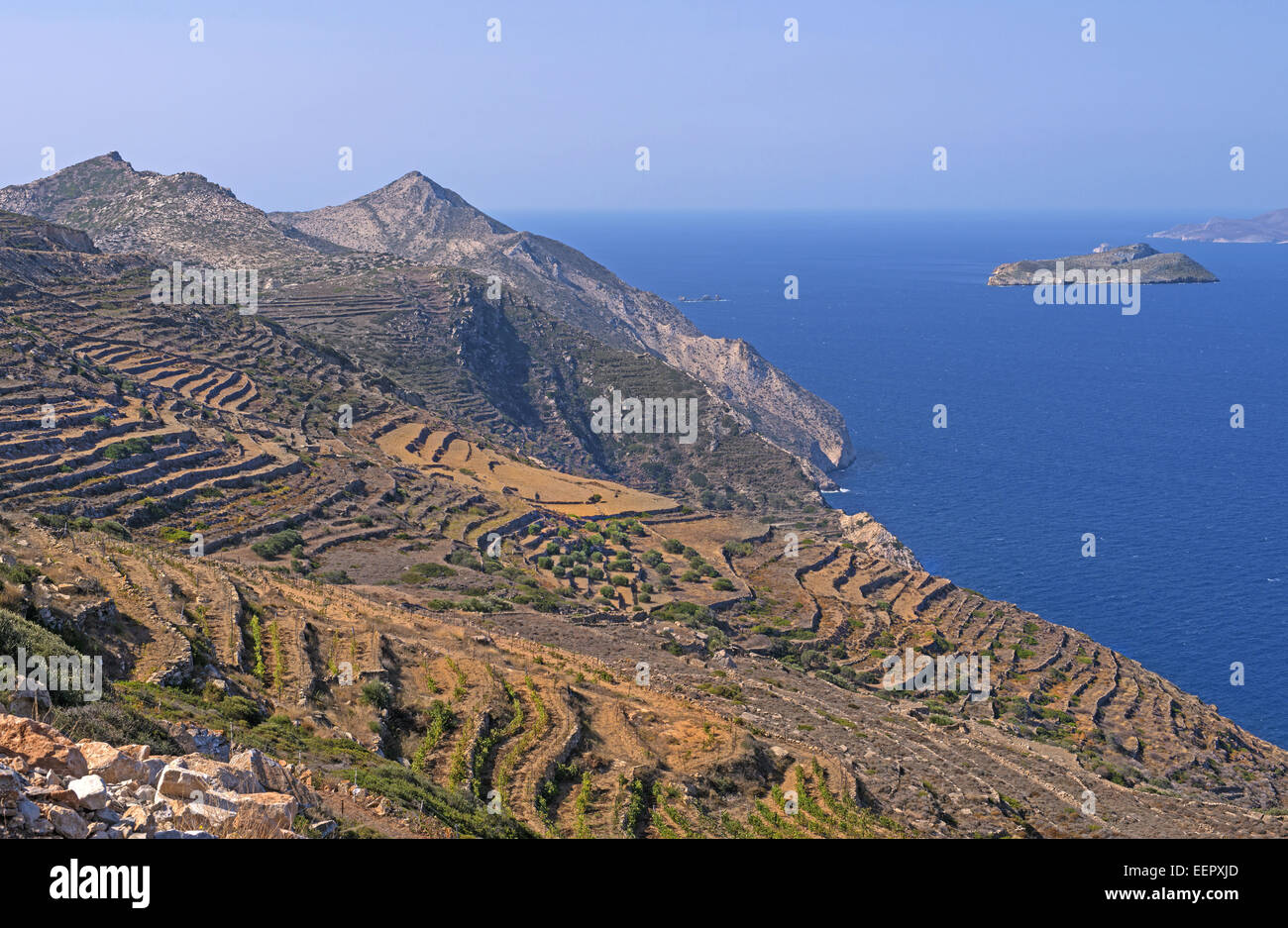 Blick auf die Nord-West-Küste von Sikinos Insel, Kykladen, Griechenland Stockfoto