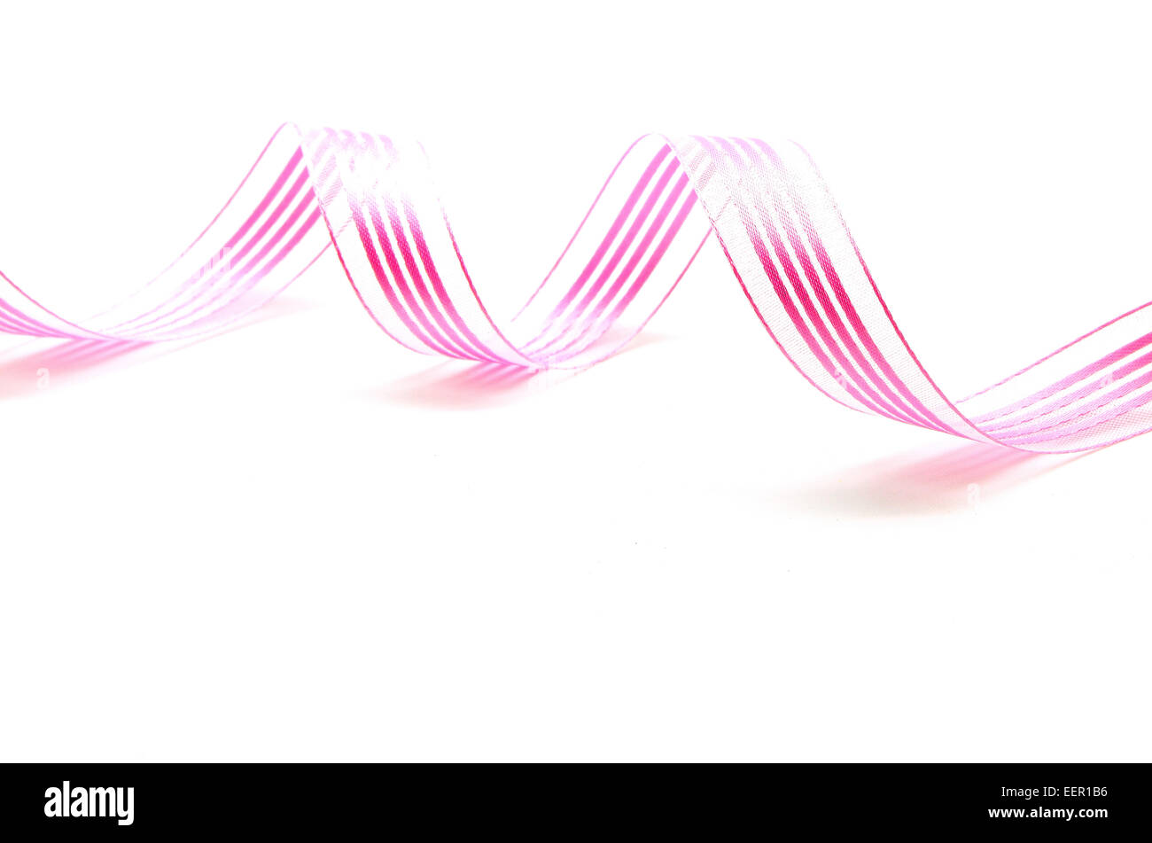 Rosa Schleife, isoliert auf weißem Hintergrund Stockfotografie Alamy