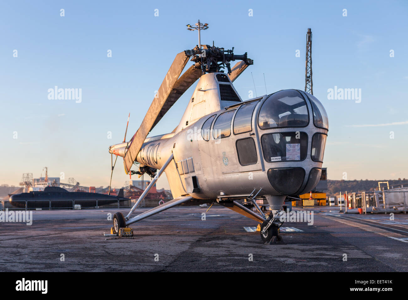 Westland Dragonfly HR.3 WG751 Hubschrauber bei Chatham Historic Dockyard Stockfoto