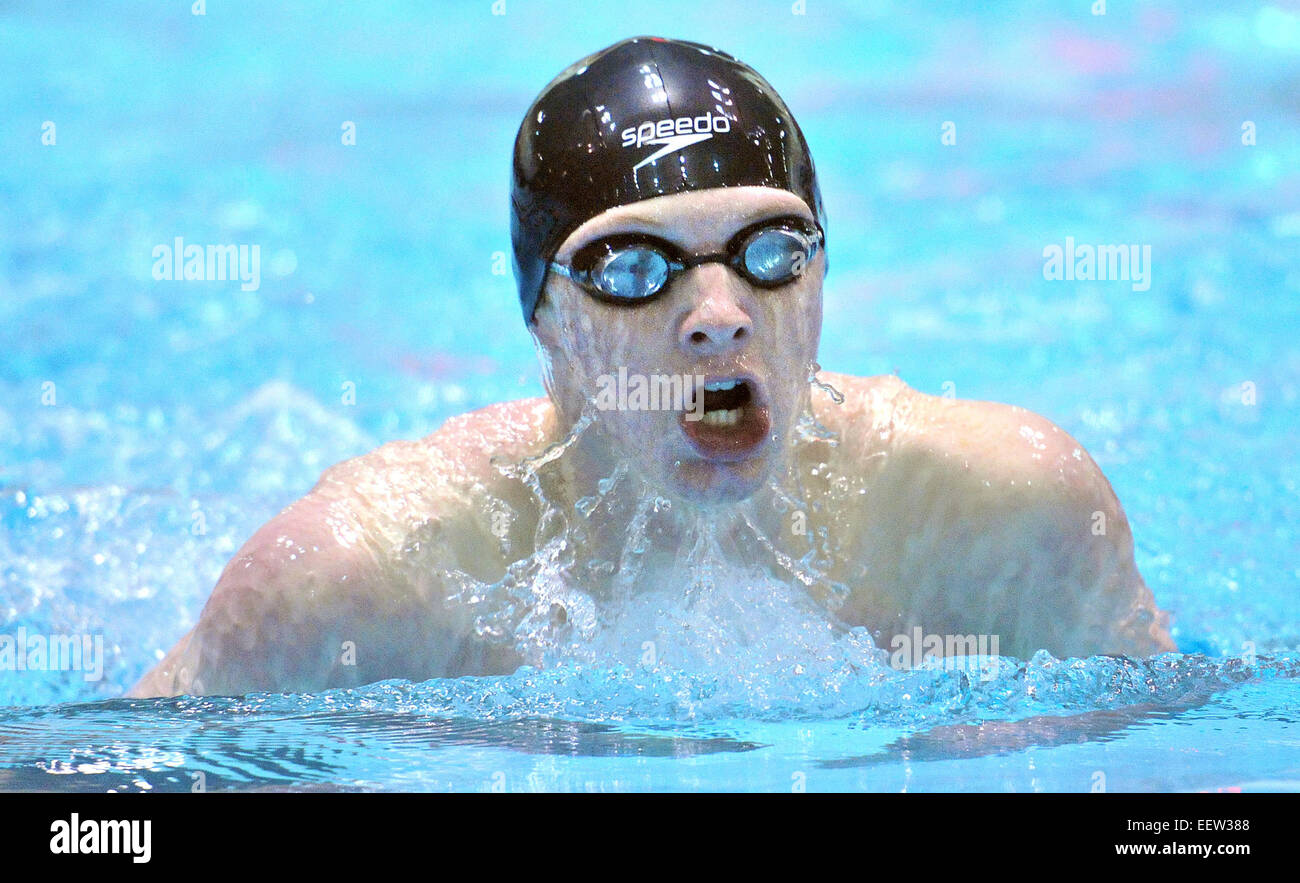 High School schwimmen treffen sich in CT USA Stockfoto