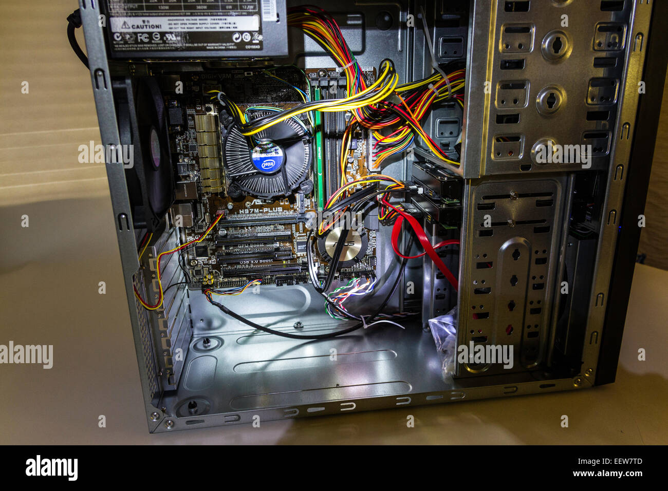 Die interna eines neuen Computers gebaut, um einen home-Server oder NAS (Network Attached Storage) Stockfoto