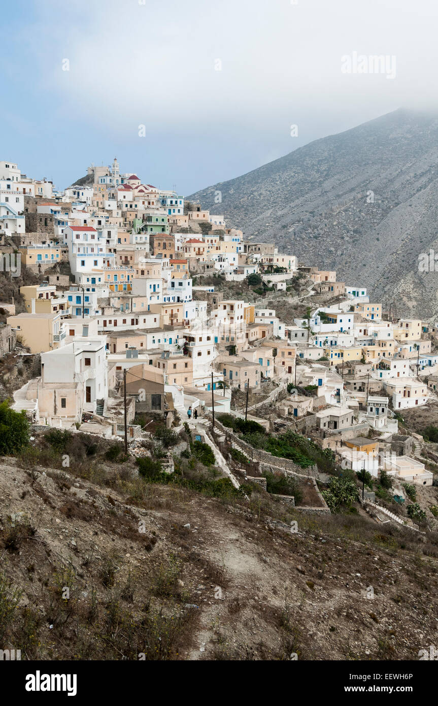 traditionelles griechisches Dorf auf Samos Insel Bergen Stockfoto