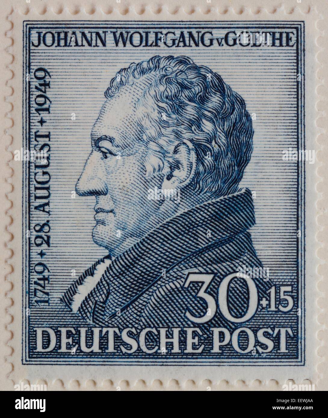 Johann Wolfgang von Goethe, deutscher Schriftsteller und Staatsmann, Porträt auf einer deutschen Briefmarke, 1949 Stockfoto