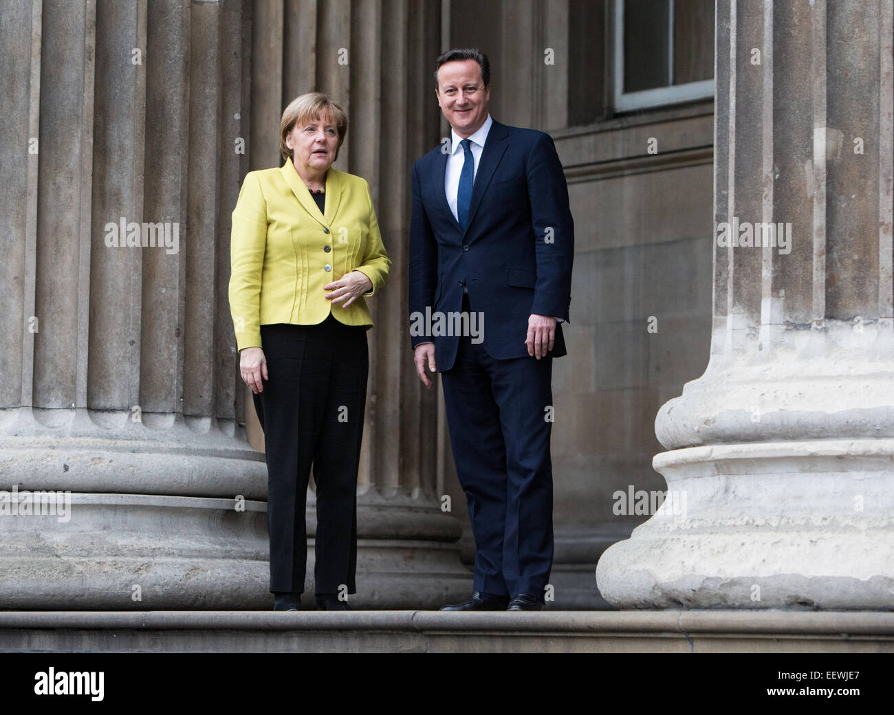 Premierminister David Cameron und Kanzler von Deutschland Angela Merkel im British Museum Stockfoto