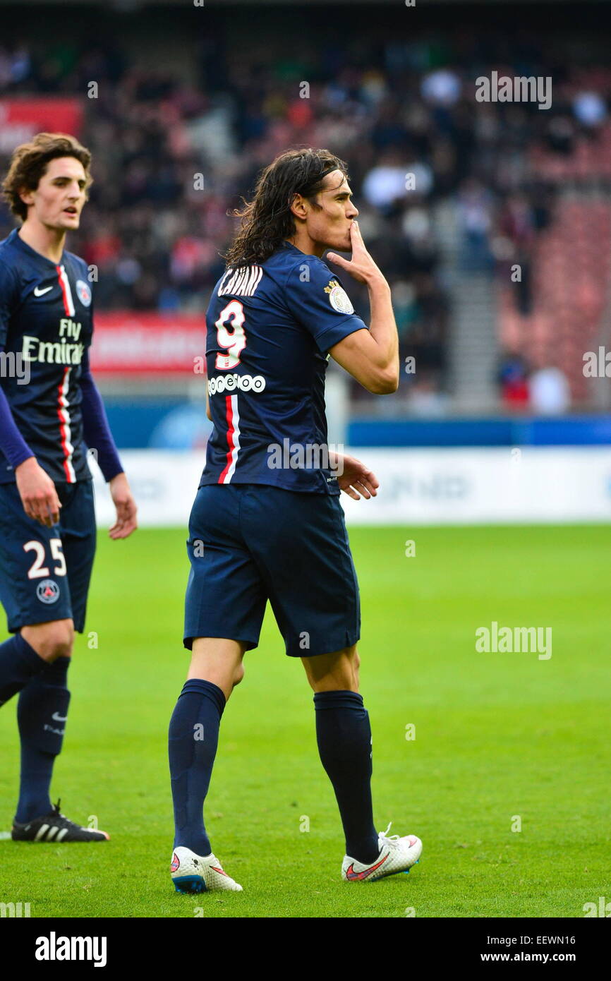 Joie PSG - Edinson CAVANI - 18.01.2015 - Paris Saint Germain/Evian Thonon - 21eme Journee de Ligue 1. Foto: Dave Winter/Icon Sport Stockfoto