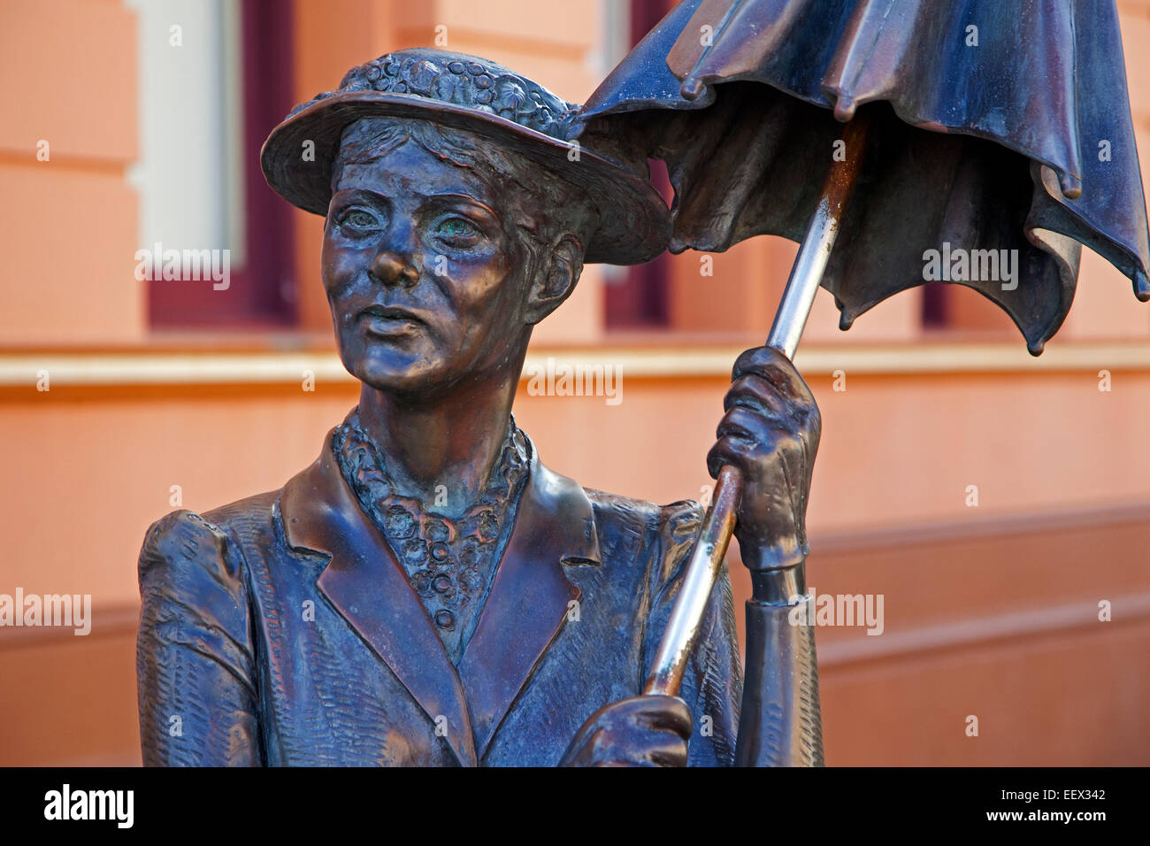Statue von Mary Poppins in Maryborough, Geburtsort des Autors P.L.Travers, Queensland, Australien Stockfoto
