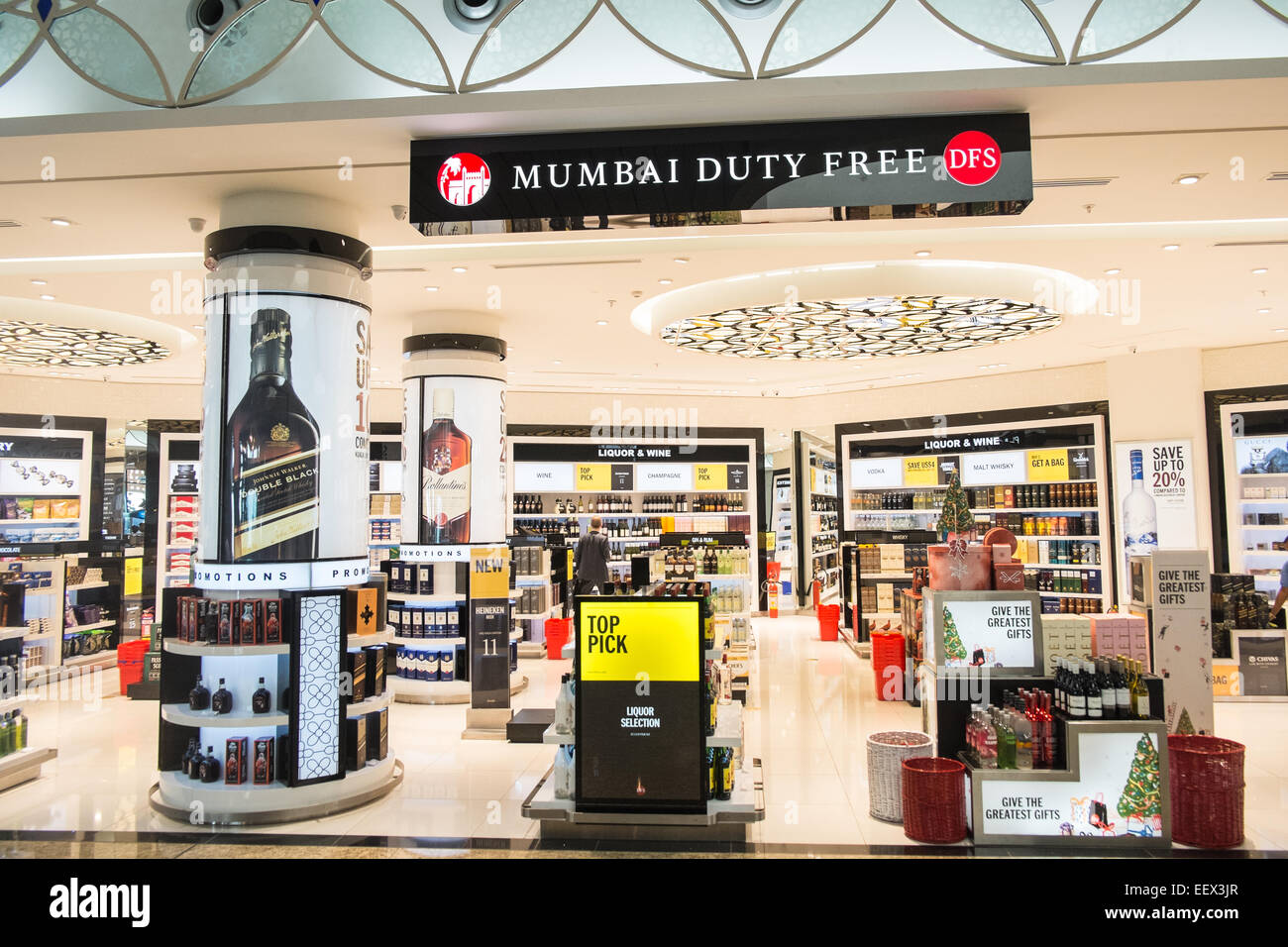 Abflug-terminal am Chhatrapati Shivaji International Airport, Mumbai, Flughafen, Bombay, Maharashtra, Indien, Asien. Stockfoto