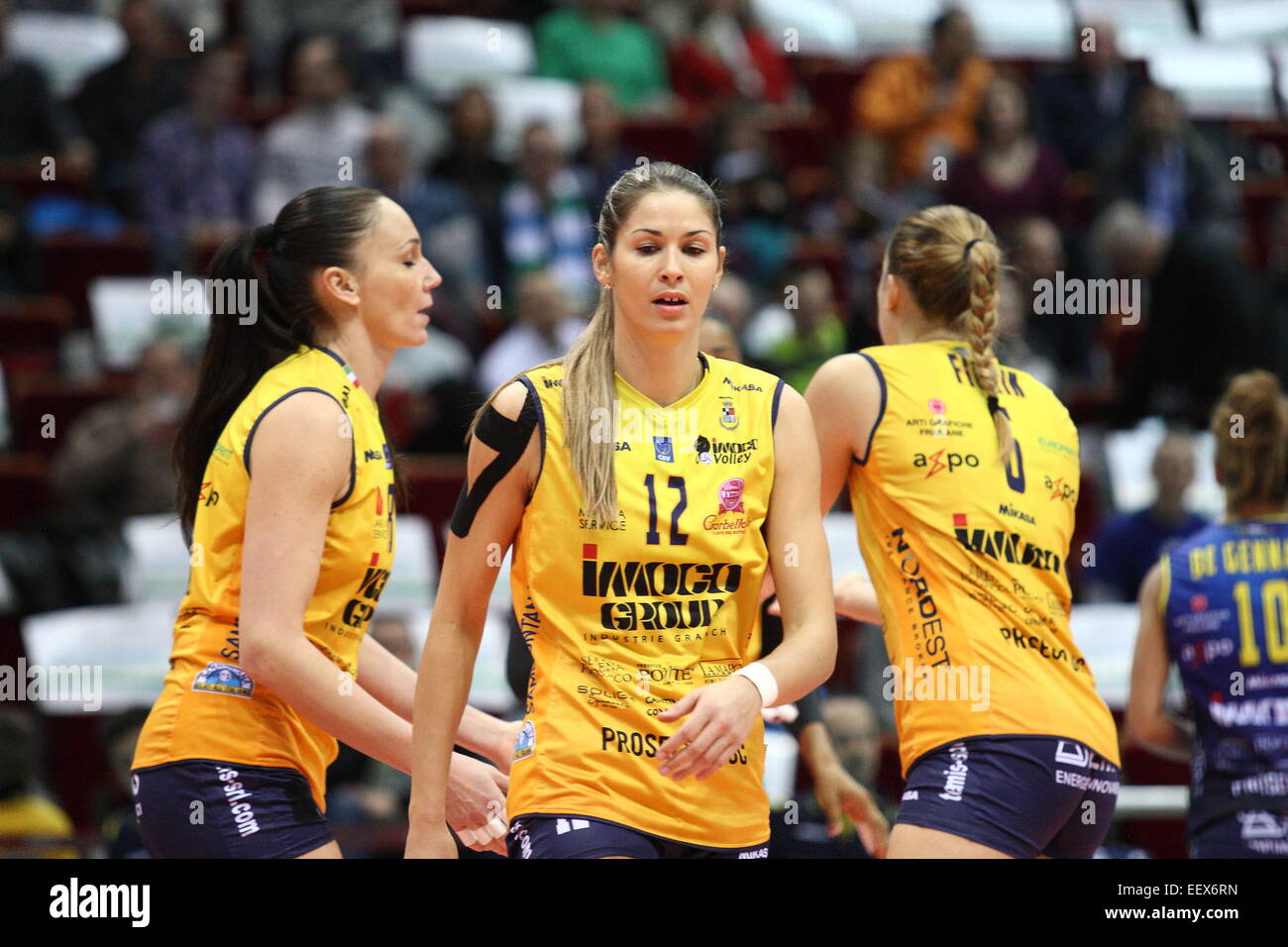 Sopot, Polen 22. Jan.  2015 CEV Volleyball Weltmeisterschaft 2015. PGE Atom Trefl Sopot Gesichter Prosecco Doc-Imoco Conegliano in der Challenge-Runde der Frauen 2015 CEV Volleyball Cup Ð. Martina Katic (12 in Aktion während des Spiels Stockfoto