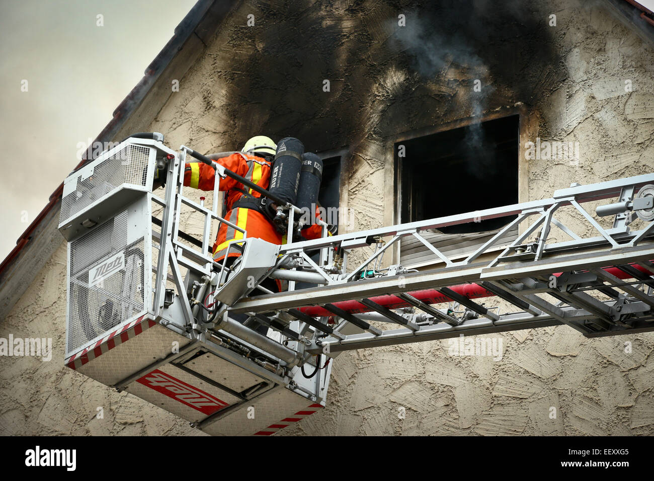 Wohnung Feuer, Oppenweiler, Deutschland, 6. Oktober 2014. Stockfoto
