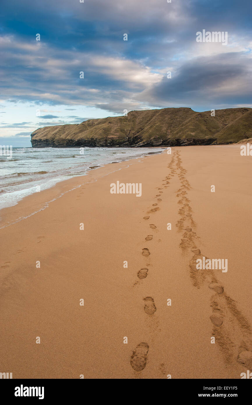 Fußspuren im Sand, Strathy Point, Schottland Stockfoto