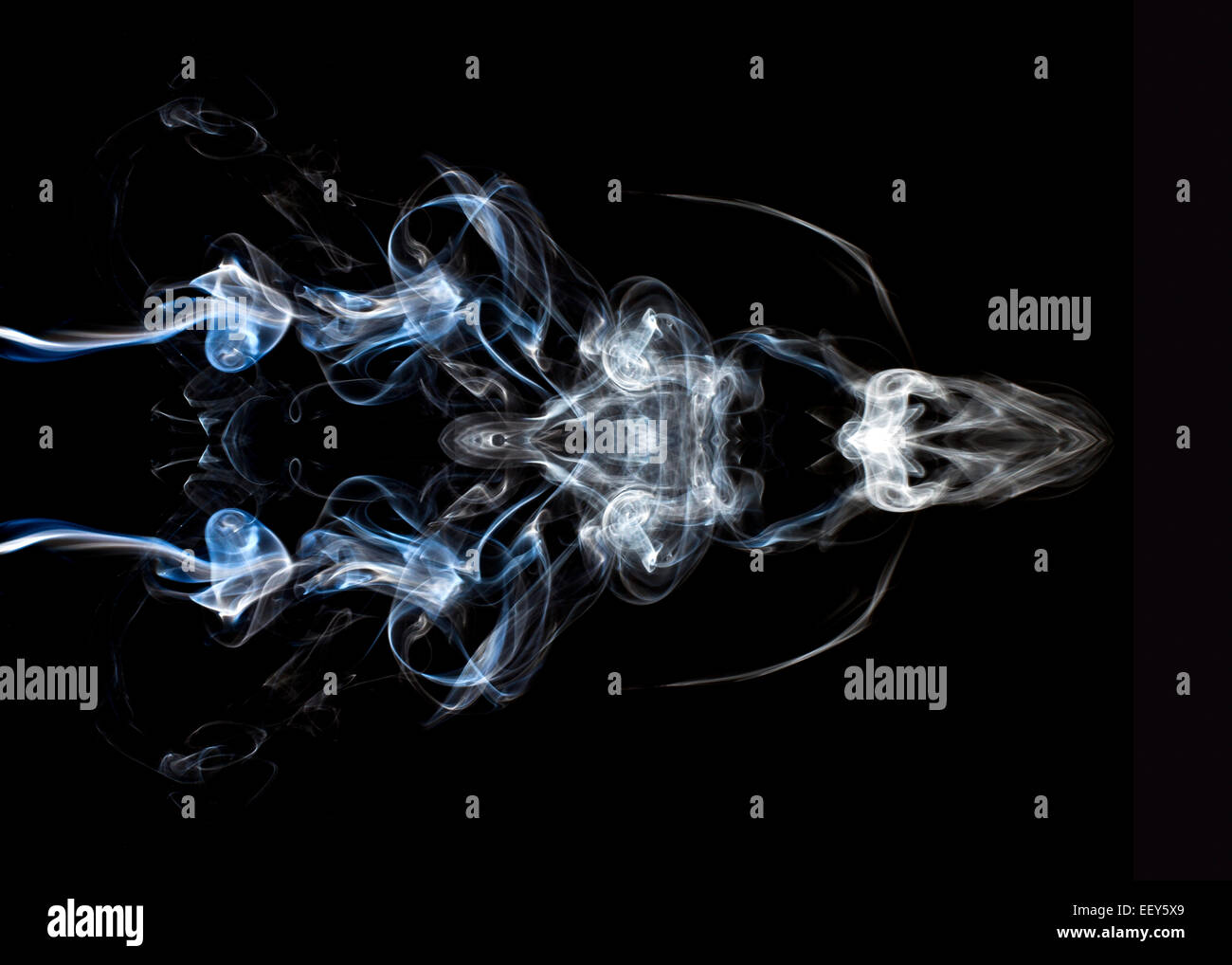 Bildliche Darstellungen von Rauch Stockfoto