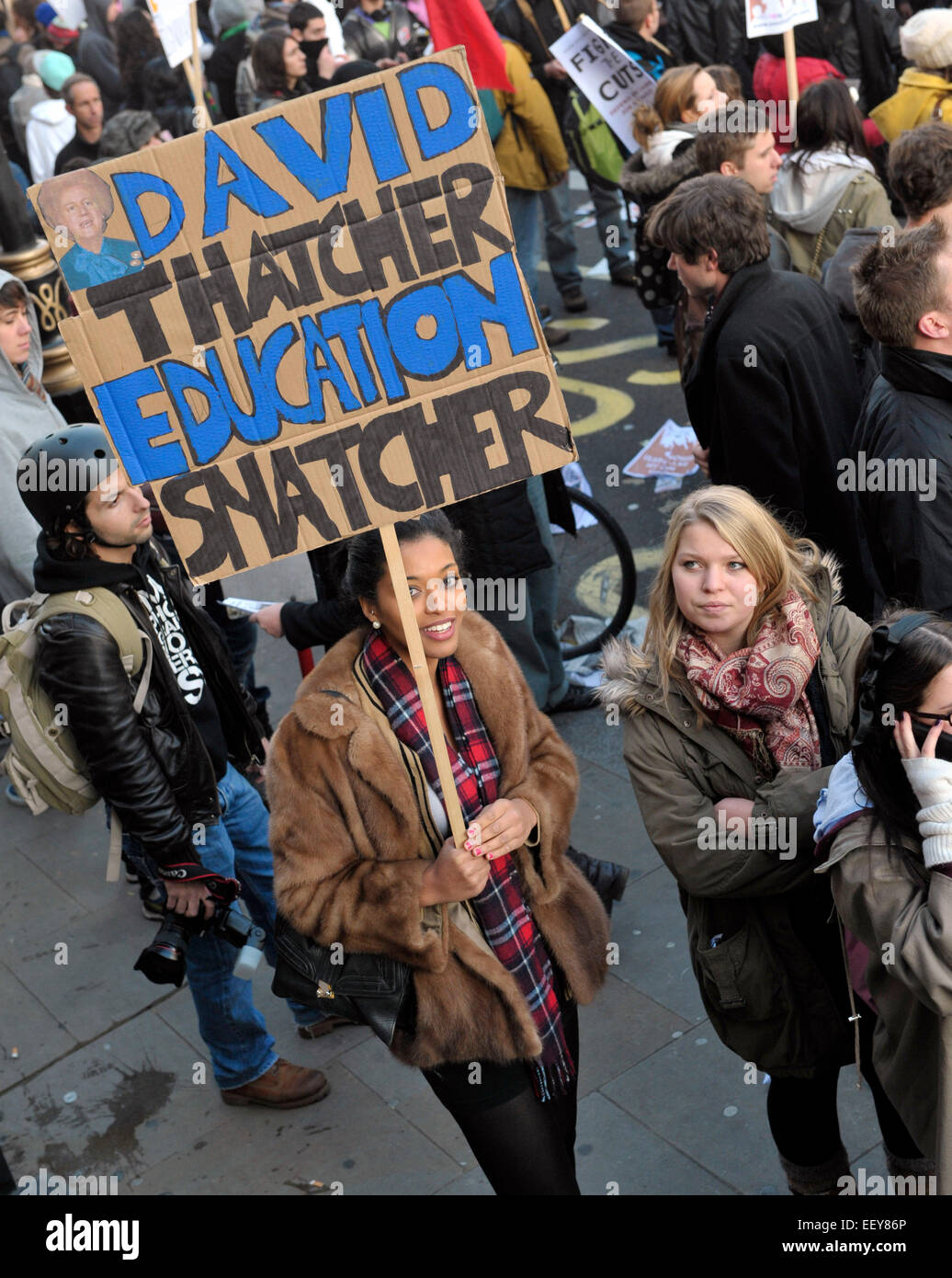 Studenten-Demos gegen Govt schneidet und Gebühren @ Trafalgar Square und Whitehall auffüllen. Stockfoto