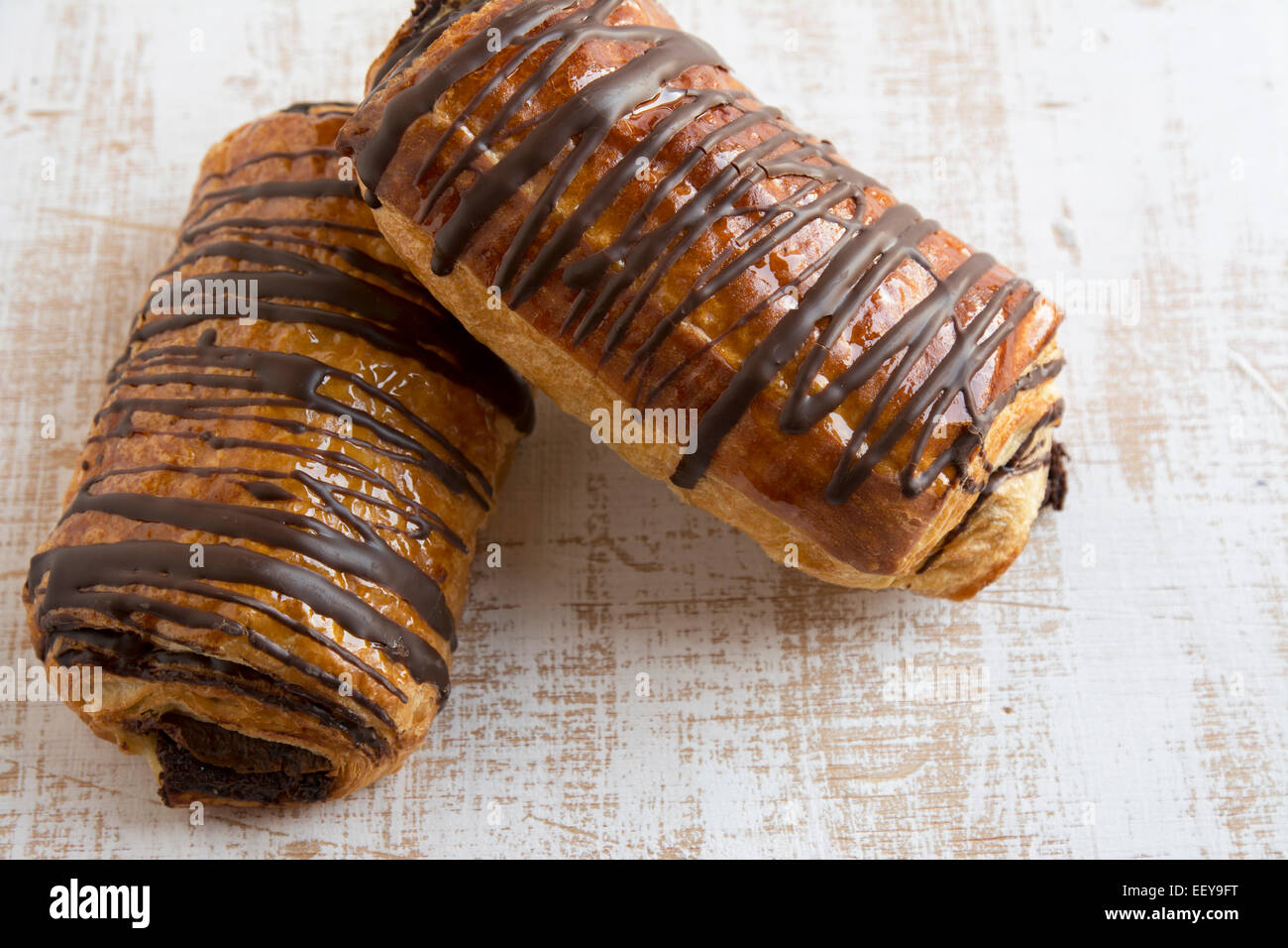 Gebäck mit Schokolade gefüllt Stockfoto