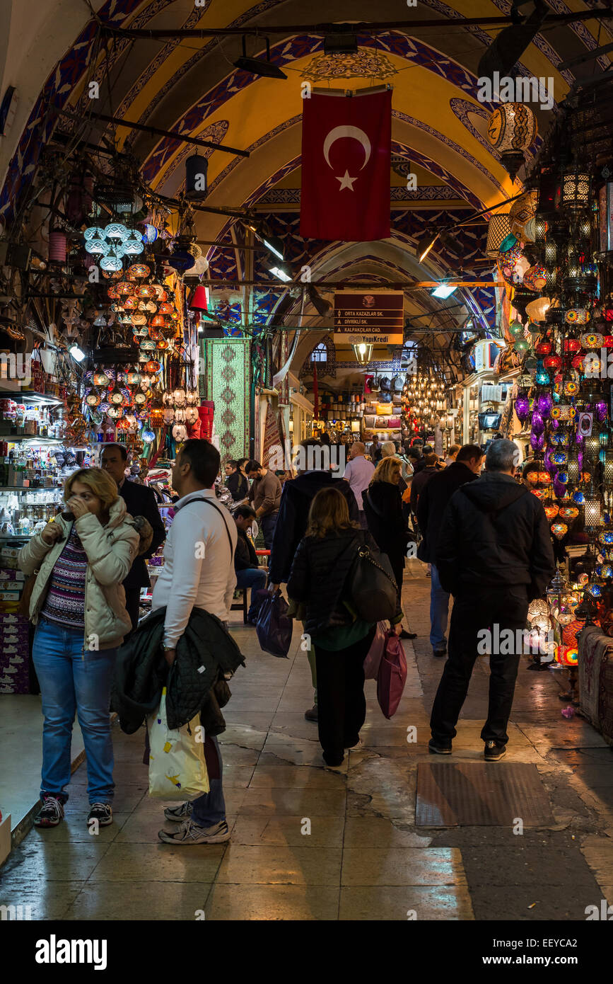 Innenseite der große Basar in Istanbul. Stockfoto