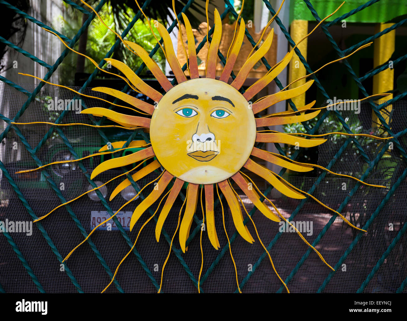 Sunburst auf Einfahrt Tor, Playa del Carmen, Riviera Maya, Yucatan, Mexiko. Stockfoto