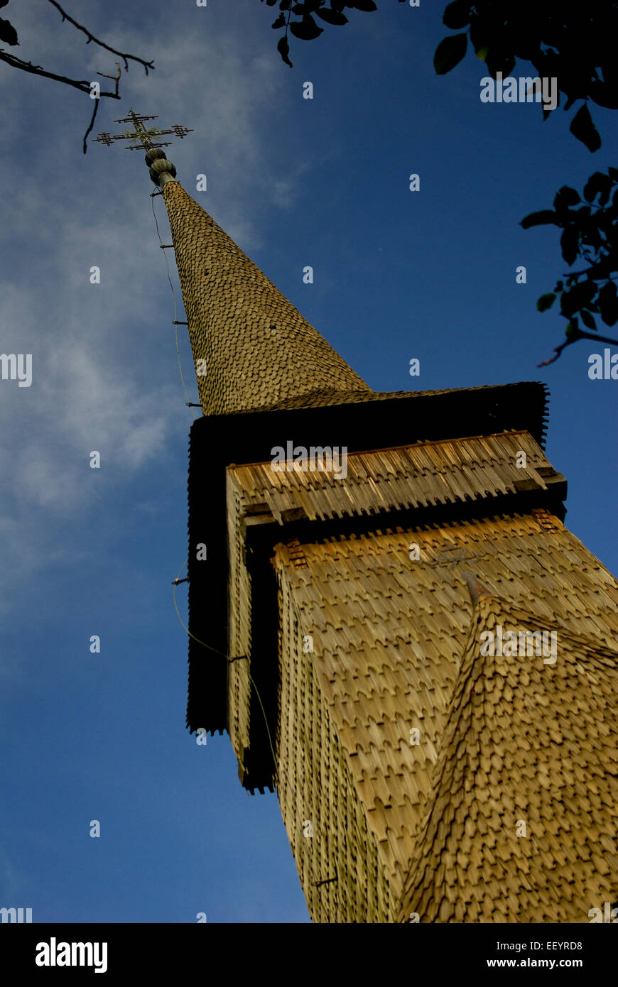 Traditionelle hölzerne Kirche in Rumänien Stockfoto