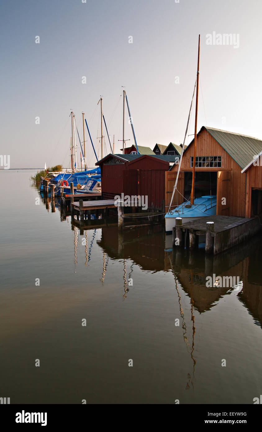 Hausboote in Ahrenshoop (Deutschland). Stockfoto Hausboote in Ahrenshoop (Deutschland). Stockfoto