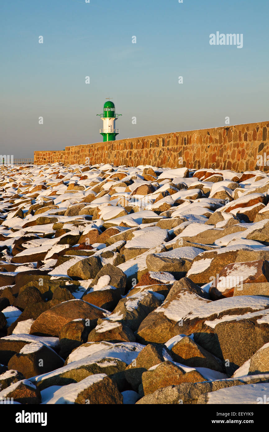 Der Westmole in Warnemünde. Stockfoto