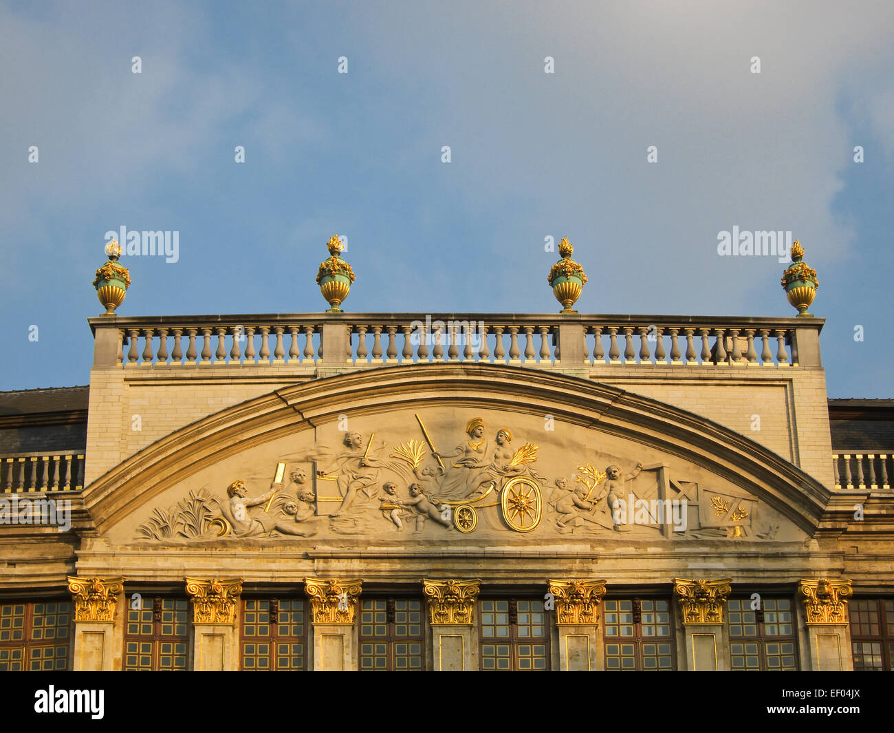 Detail eines historischen Gebäudes in Brüssel. Stockfoto