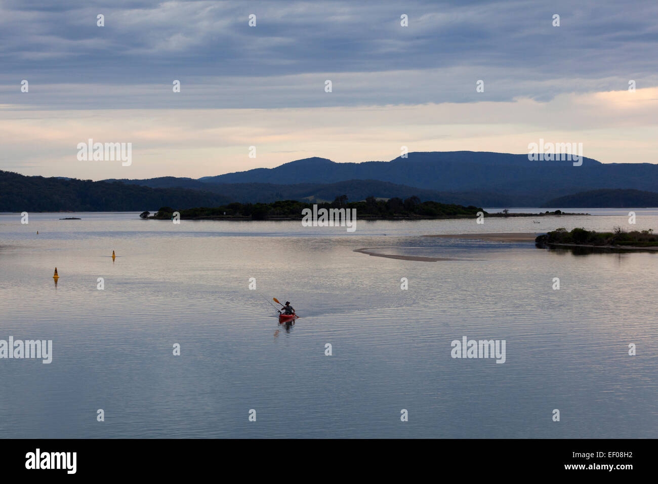 Kanu am Einlass Dalrymple, Gippsland, Australien Stockfoto