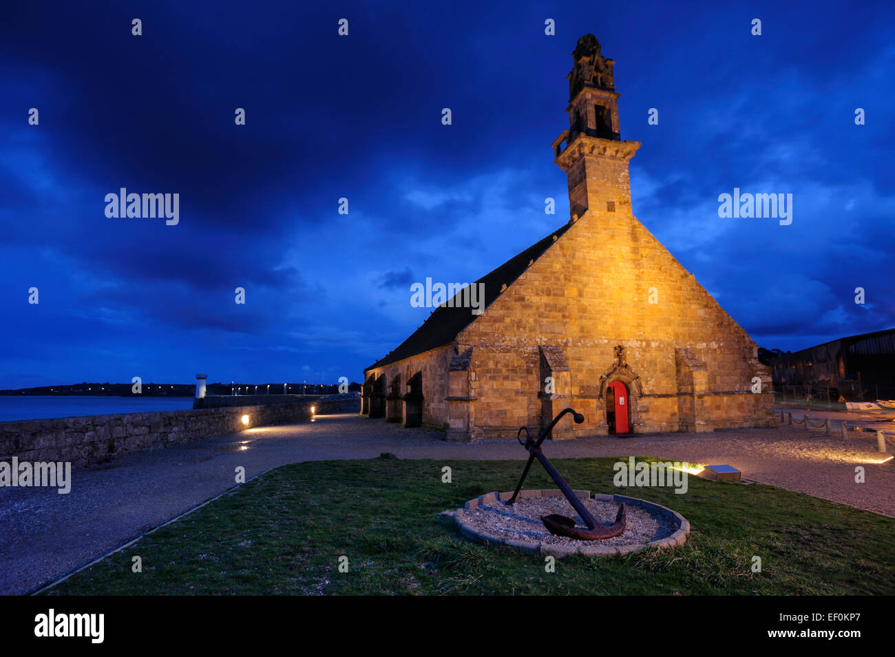 Notre-Dame-de-Rocamadour oder die Kirche der Fischer, Camaret-Sur-Mer, Halbinsel Crozon, Finistere, Bretagne, Frankreich Stockfoto